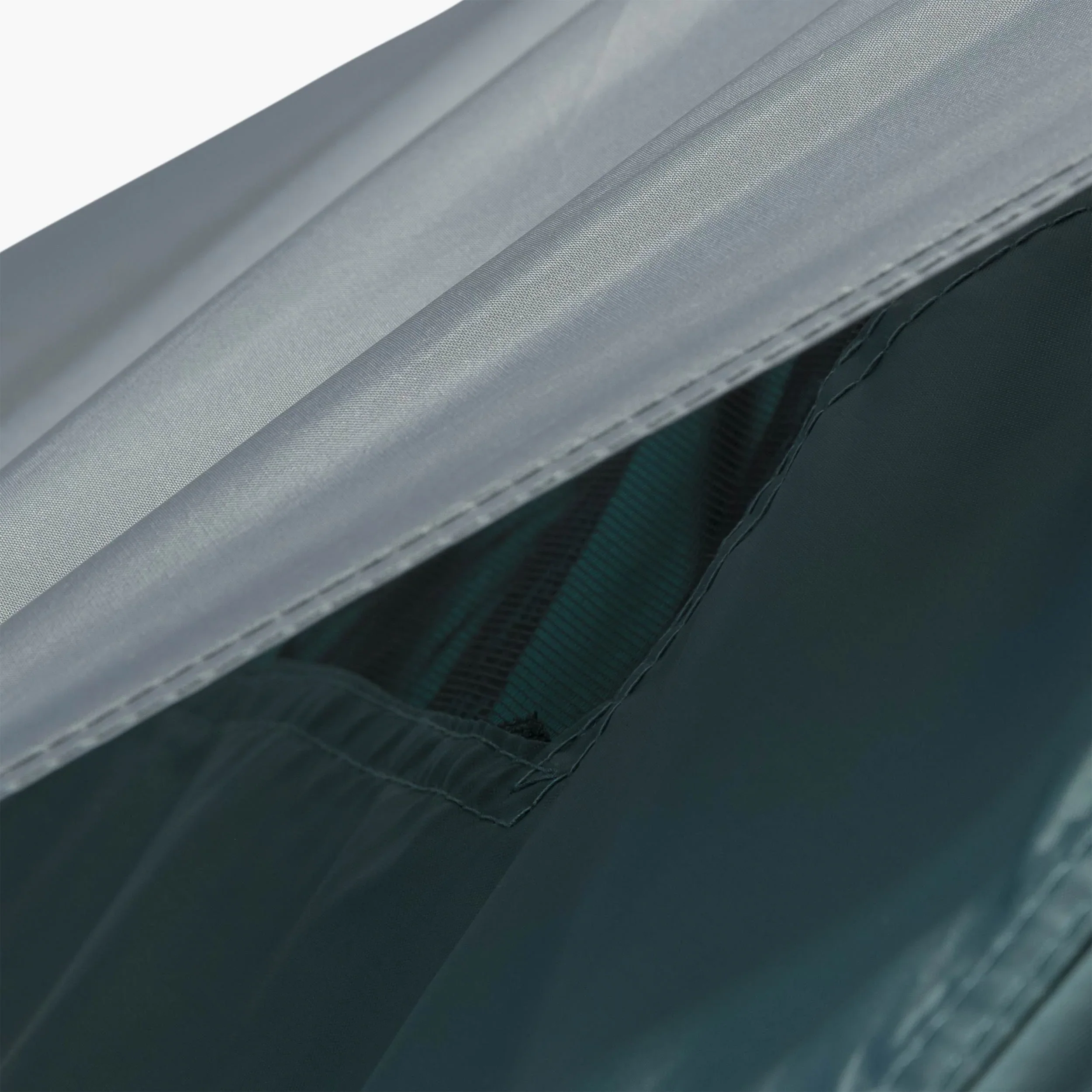 Highlander Blackthorn 1 XL Tent Red One-Person Man - with Side Storage Area - Image 4