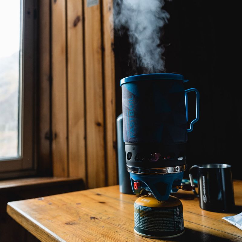 Highlander Blade Fastboil MK3 Blue Gas Cooker - Image 8