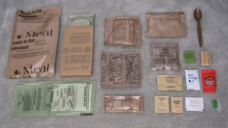 US MREs (Meals Ready to Eat) x 12 Meals with FRH Flameless Ration Heater - Case Packed - Image 3